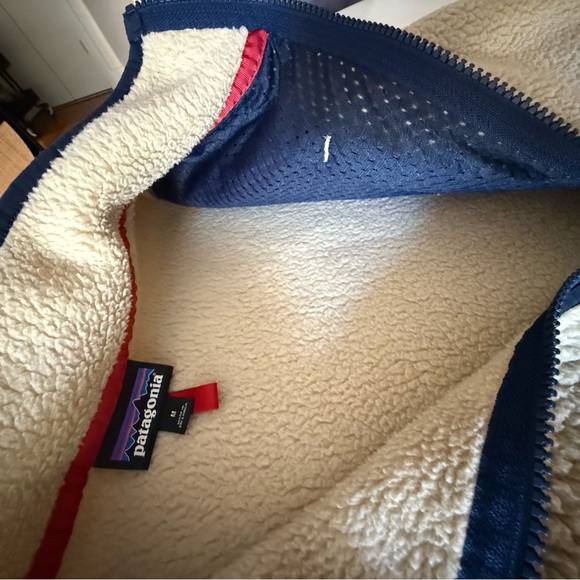 Patagonia Retro Pile Fleece Marsupial Pullover - Picture 12 of 16